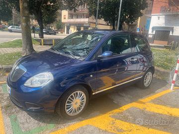 Ypsilon benz