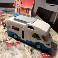 Casetta, camper, piscina, cavalli playmobil