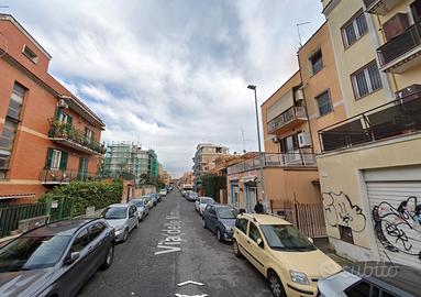 CENTOCELLE BILOCALE ARREDATO Con BALCONE