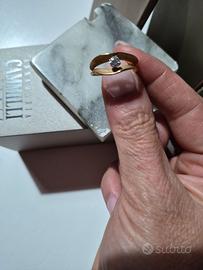 Anello con diamante