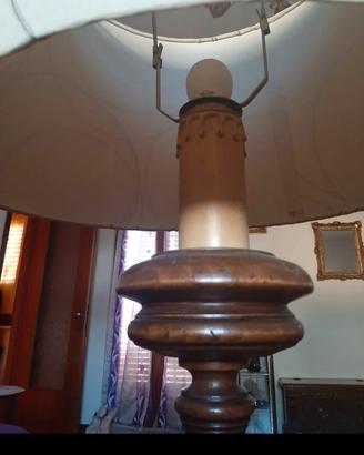 piantana vintage legno massello tornitore con para