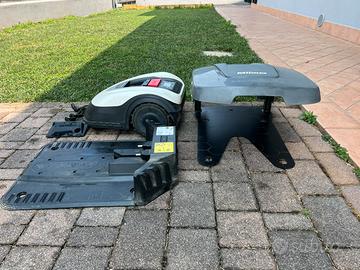 Robot tagliaerba Honda HRM 40 live Prato perfetto.