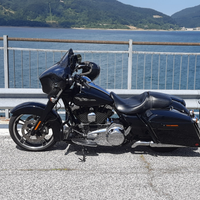 Harley Davidson street glide special