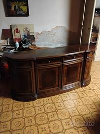 CREDENZA IN STILE