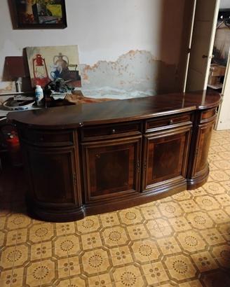 CREDENZA IN STILE
