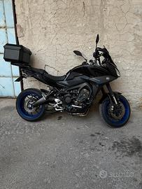 Yamaha tracer 900