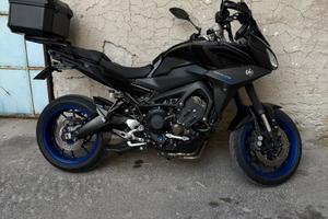 Yamaha tracer 900