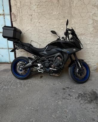 Yamaha tracer 900