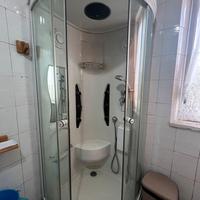 Cabina doccia con idromassaggio