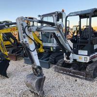 BOBCAT 323 ESCAVATORE COMPATTO CON CARRO ALLARGA