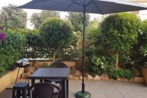 Appartamento nuovo rifinito con piccolo giardino