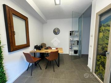 UFFICIO A RIVA DEL GARDA