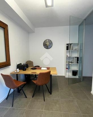 UFFICIO A RIVA DEL GARDA
