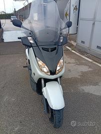  scooter xmax 250