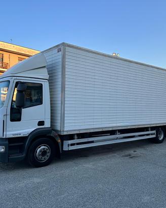 IVECO EUROCARGO  140E18