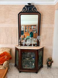 Etagere con specchio