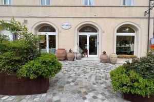 4 LOCALI A VERUCCHIO