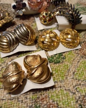 Orecchini ed anelli vintage