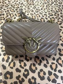 Borsa Pinko