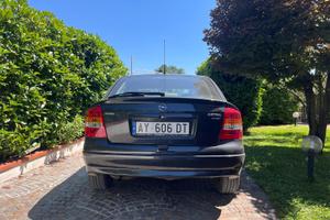 Opel Astra 1.4 16V Club Benzina - 112.000 km