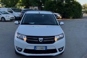Dacia Sandero 1.2 75CV Lauréate