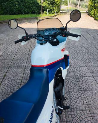 Honda Transalp 600 prima serie 1989 motore nero