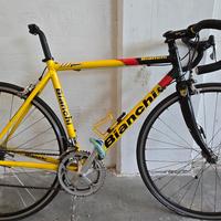 bici da corsa bianchi