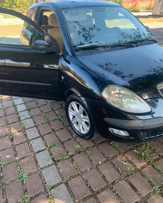 lancia ypsilon 1.3 multijet 2008 km 164000