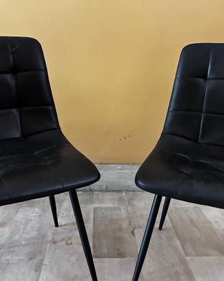 Coppia di sedie moderne in ecopelle nera