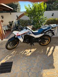 Honda XL750 Transalp 2024 - come nuova