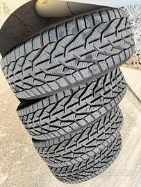 4 Gomme invernali 205/55 R16