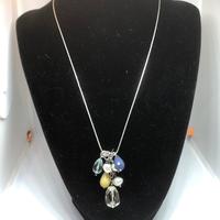 Collane e pietre dure