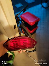 fanalino coda Hornet 900