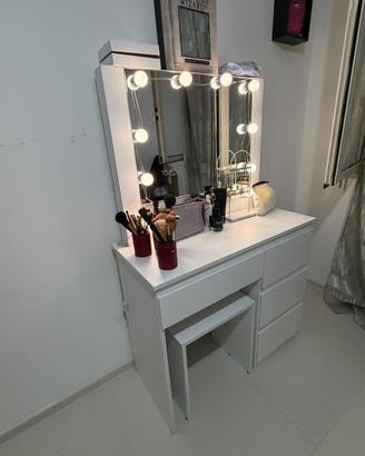 consolle da trucco