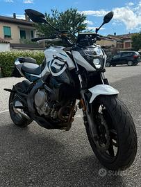 Cf moto 650nk 35 kw
