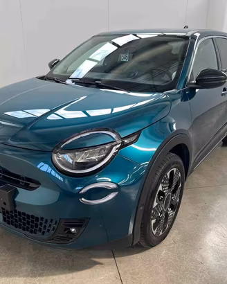 FIAT 600 1.2 HYBRID 110CV DCT6 LA PRIMA
