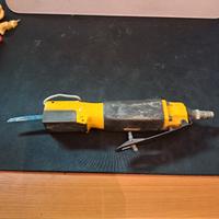 Seghetto pneumatico Unoaair B-11 – Air Body Saw