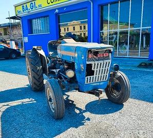 Ford 3000-3 distributori idraulici