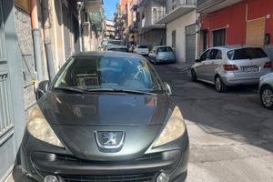 Peugeot 207 1.6  diesel 3.000 euro