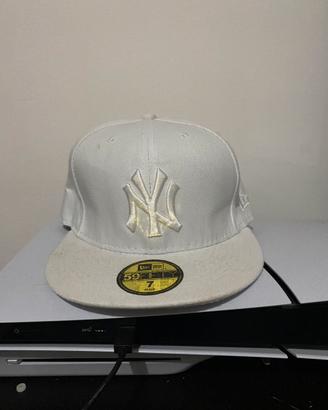 Cappello bianco New Era