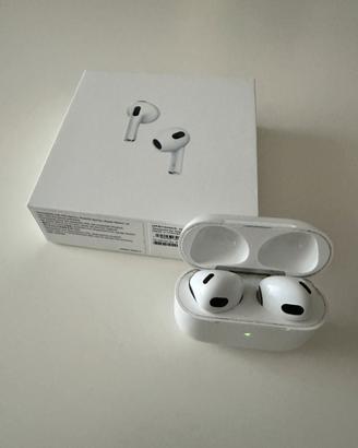 AirPods Apple