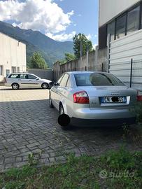 Macchina audi A4 Berlina