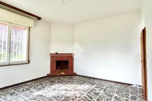4 LOCALI A CALDERARA DI RENO