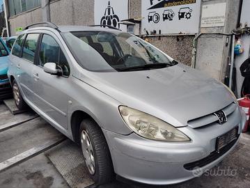 PEUGEOT 307 1.6 TD 2005 9HX PER RICAMBI