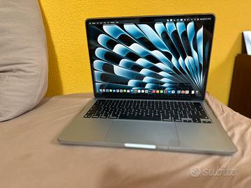 MacBook Air M4 - 256GB - Sky Blue - Come Nuovo