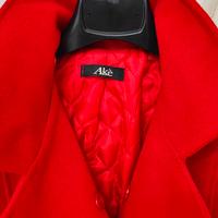 cappotto donna rosso con cappuccio e pelliccia smo