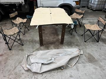 Tavolo pieghevole da pic nic o campeggio