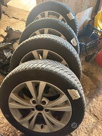 Cerchi e gomme 16 Alfa Romeo