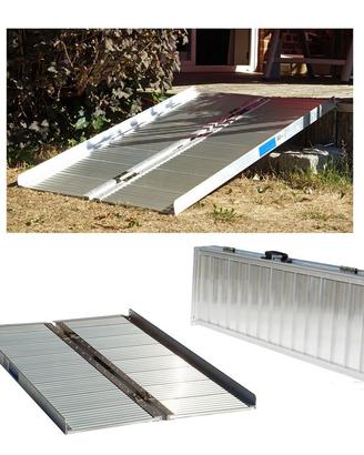 Rampa disabili e anziani pieghevole per auto scale