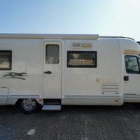 Camper Laika  semi-integrale Kreos 3010